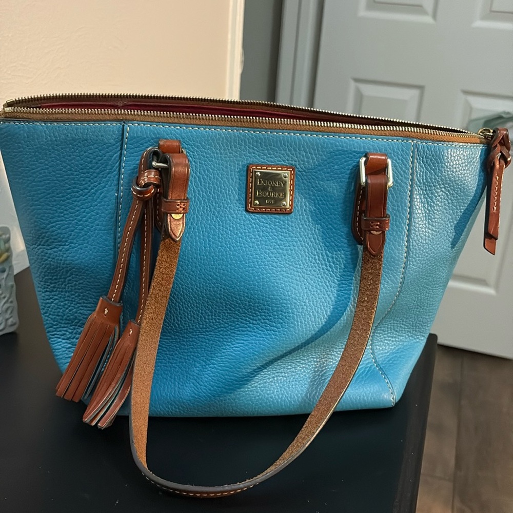 dooney and bourke turquoise purse midsize